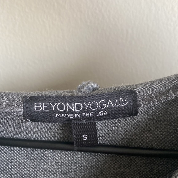 Beyond Yoga Grey Tie Front Hoodie Sz Small - Picture 4 of 7